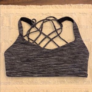 Lululemon sports bra